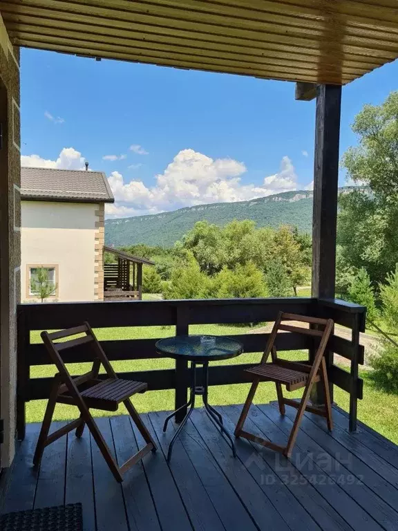 Комната Адыгея, Майкопский район, Даховская ст-ца  (18.0 м) - Фото 2