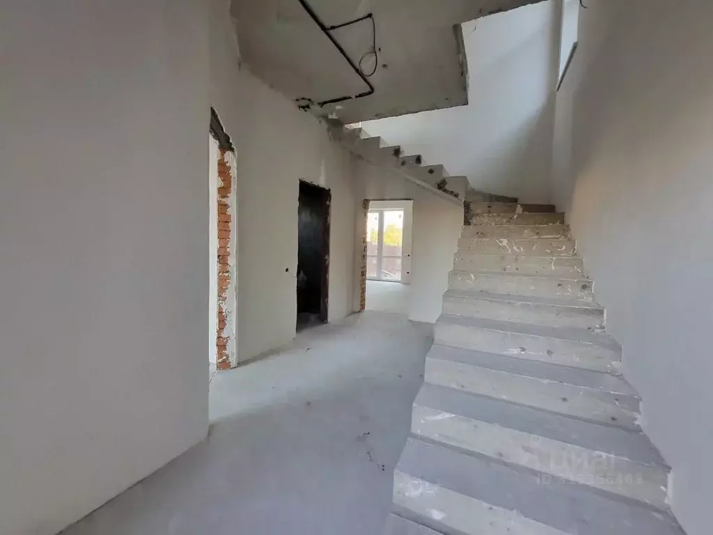 Дом в Ростовская область, Батайск ул. Ленина (100 м) - Фото 1
