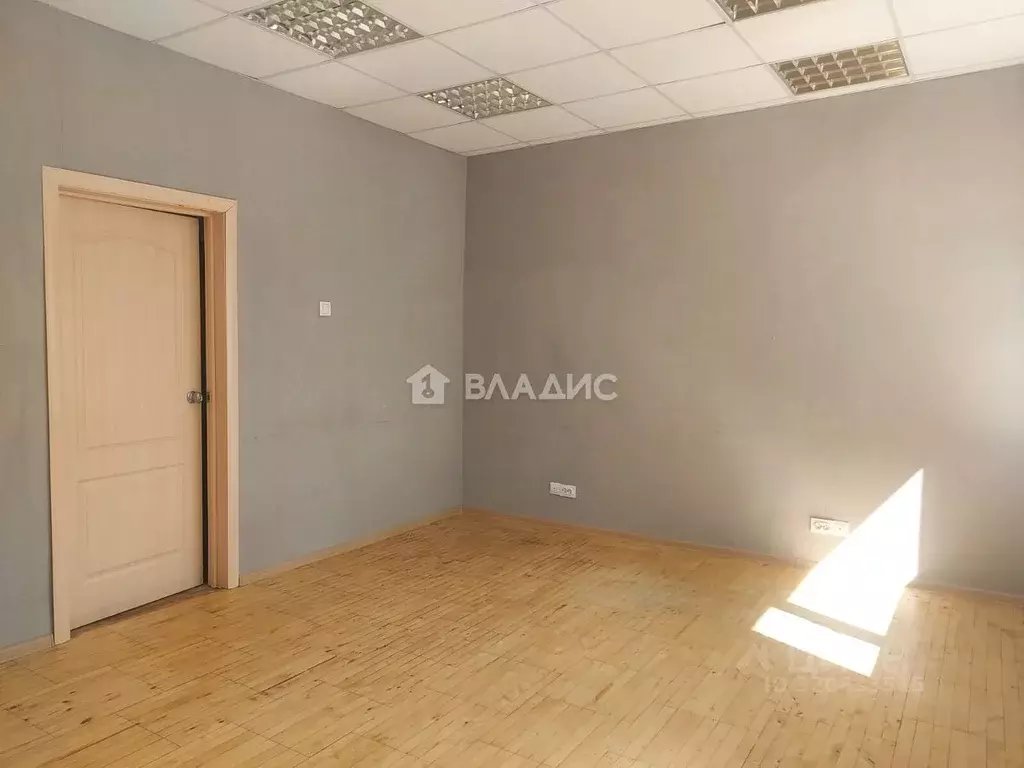 Офис в Коми, Сыктывкар Октябрьский просп., 127 (40 м) - Фото 1