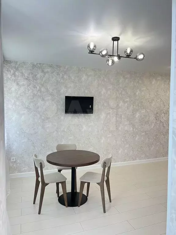 Комната 34 м в 2-к., 4/5 эт. - Фото 0