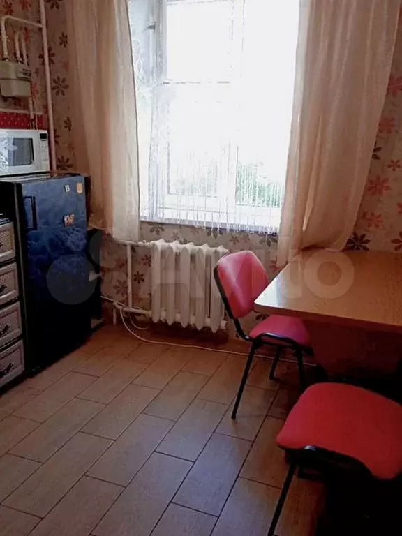 1-к. квартира, 39 м, 4/10 эт. - Фото 1