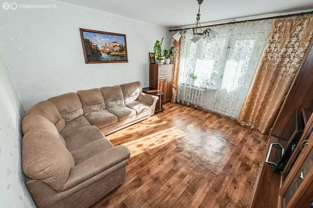 3-комнатная квартира: Пионерский, Октябрьская улица, 3 (58 м) - Фото 2