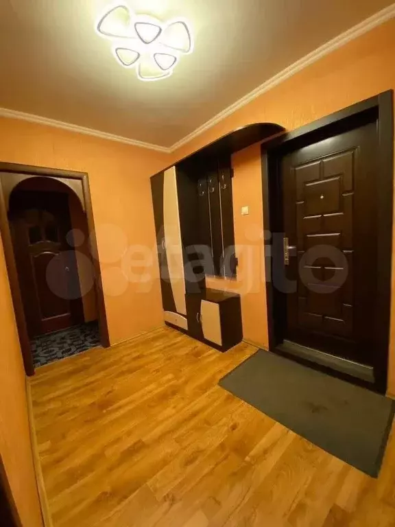 2-к. квартира, 55 м, 3/9 эт. - Фото 1