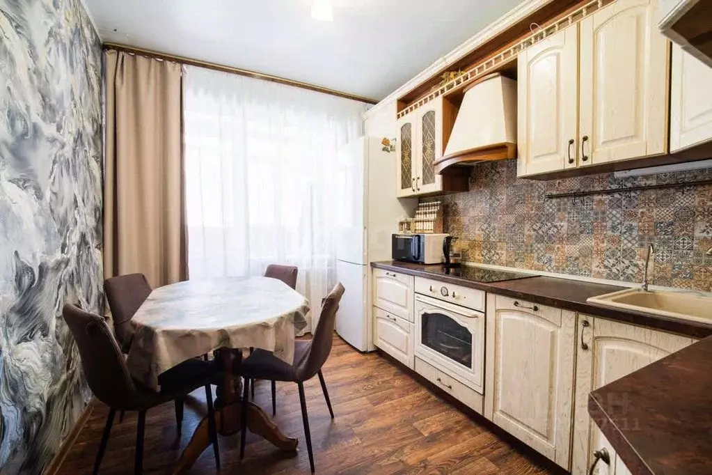 3-к кв. Башкортостан, Уфа Дагестанская ул., 12 (77.2 м) - Фото 1