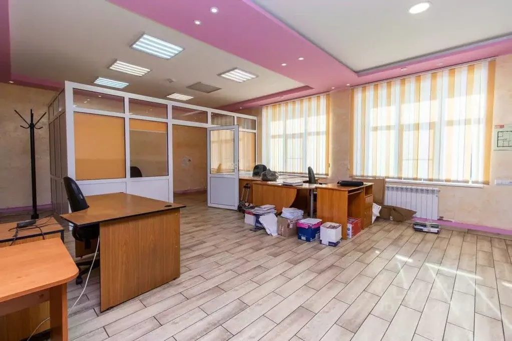 Помещение свободного назначения в Омская область, Омский район ... - Фото 1