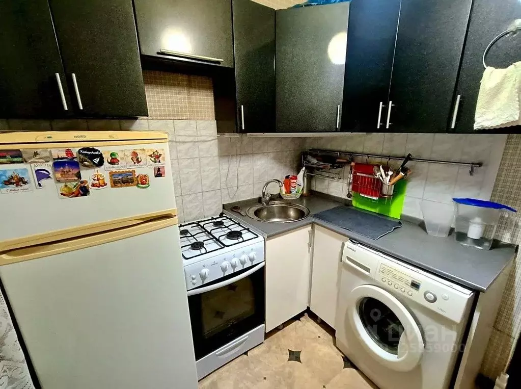 3-к кв. Брянская область, Брянск Красноармейская ул., 160А (50.0 м) - Фото 2