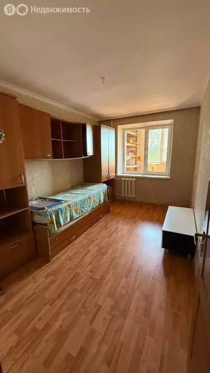 3-комнатная квартира: Беслан, улица Недвижая, 10 (65 м) - Фото 0