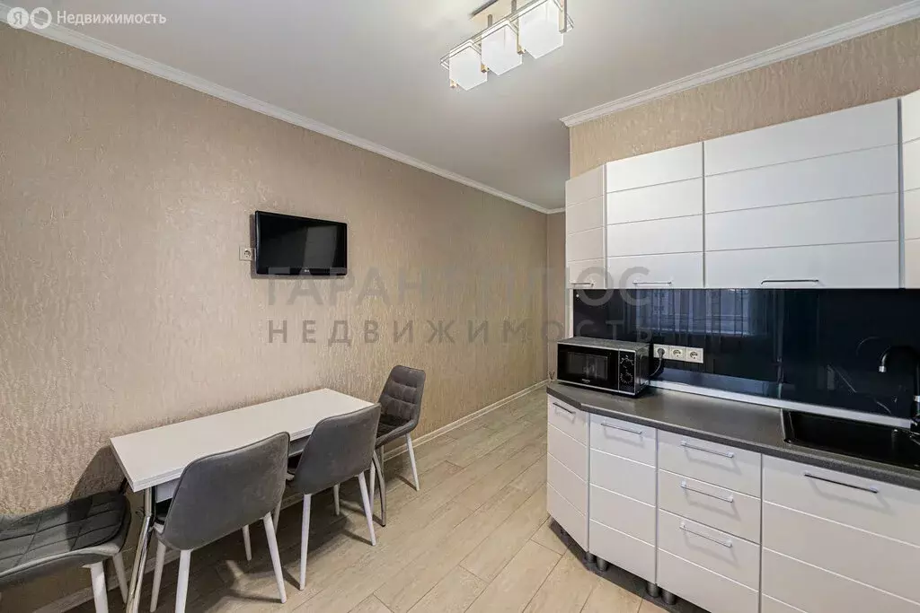 1-комнатная квартира: Липецк, улица Е.И. Замятина, 1 (46.8 м) - Фото 2