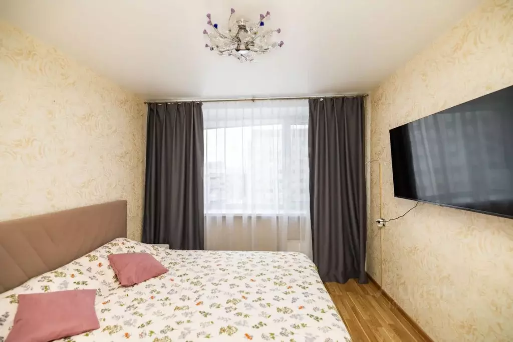 2-к кв. Ханты-Мансийский АО, Сургут ул. Чехова, 4/3 (44.1 м) - Фото 0