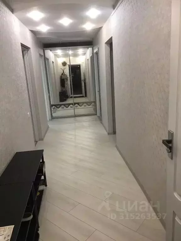 4-к кв. Санкт-Петербург ул. Кржижановского, 7 (75.0 м) - Фото 1