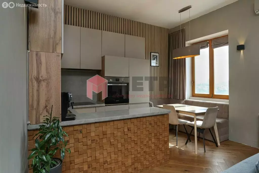 3-комнатная квартира: Севастополь, улица Ленина, 45 (82.9 м) - Фото 1