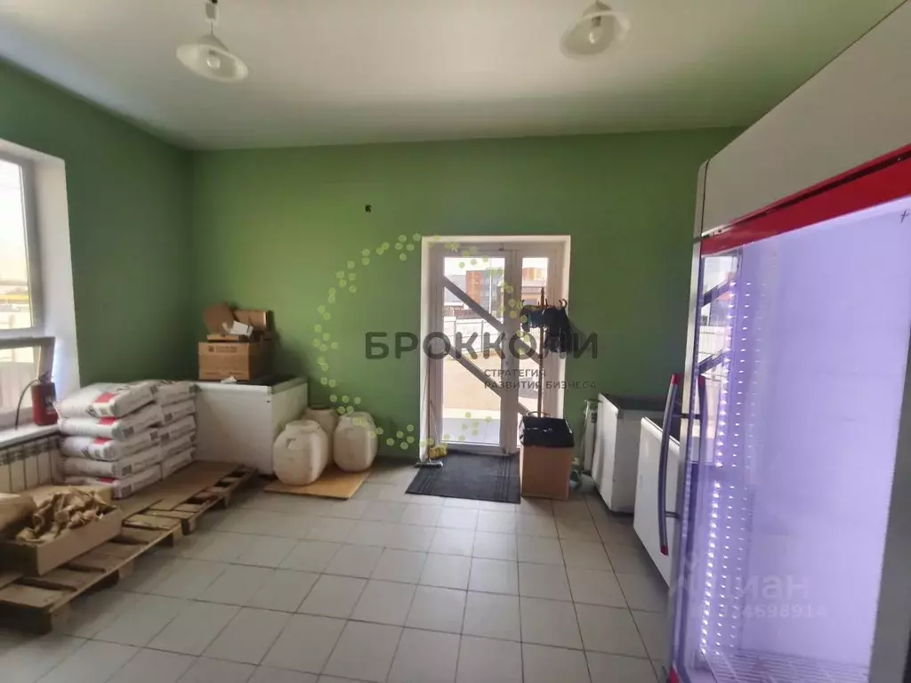 Помещение свободного назначения в Ростовская область, Азов Азовский ... - Фото 1