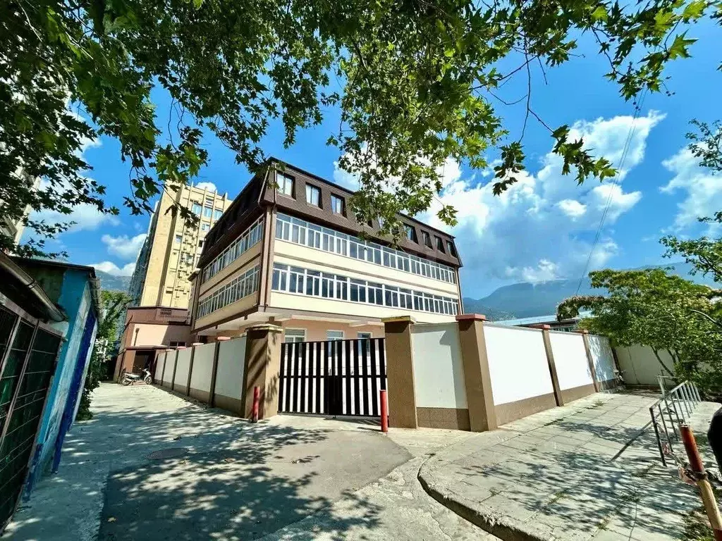 2-к кв. Крым, Ялта ш. Южнобережное, 30В (70.0 м) - Фото 1