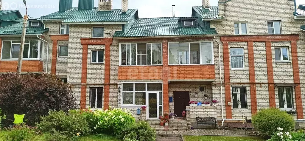 Дом в Смоленск, улица Шевченко, 75В (240 м) - Фото 0