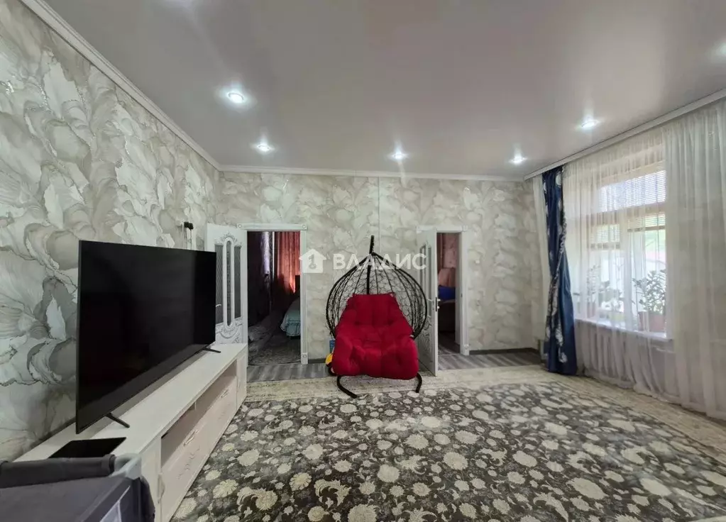 3-к кв. Бурятия, Улан-Удэ ул. Пугачева, 33 (66.8 м) - Фото 1