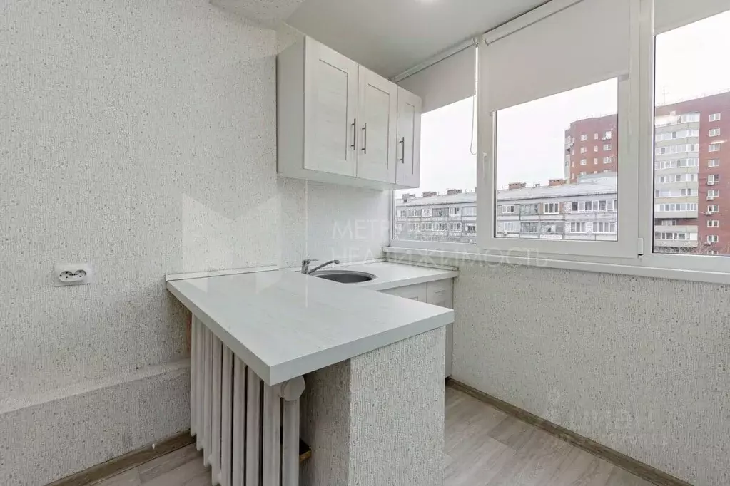 Студия Тюменская область, Тюмень Олимпийская ул., 24 (13.5 м) - Фото 1