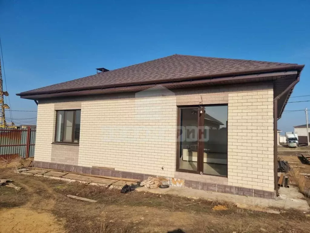 Дом в Волгоградская область, Волгоград пос. Участок ВПЭЛС, ул. ... - Фото 1