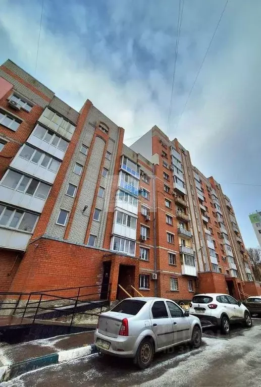 2-к кв. Саратовская область, Саратов Осенняя ул., 8 (73.0 м) - Фото 0