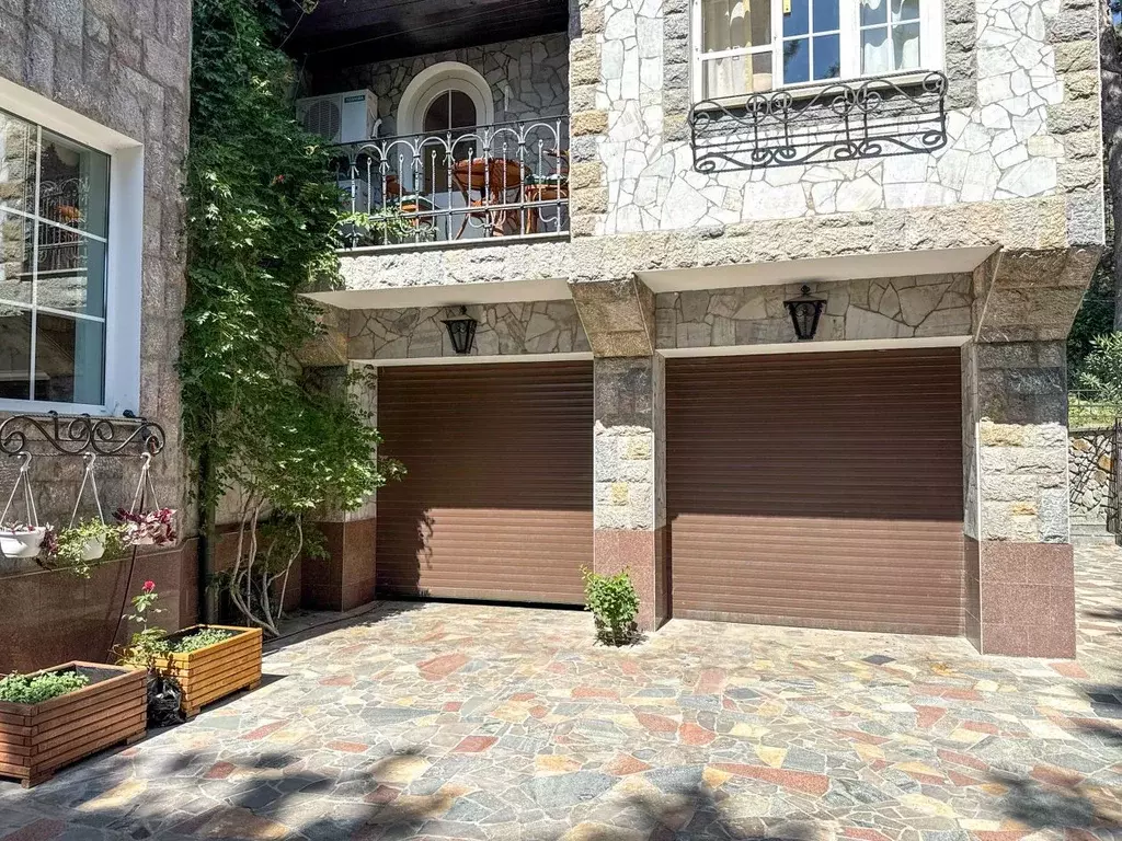 Дом в Крым, Ялта муниципальный округ, Восход пгт ул. Авроры, 5А (482 ... - Фото 1