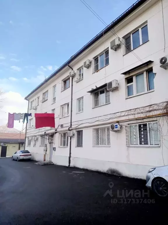 Комната Краснодарский край, Новороссийск ул. Луначарского, 3 (12.0 м) - Фото 0