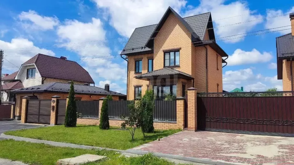 Дом в Курская область, Курский район, Моковский сельсовет, д. 1-я ... - Фото 1