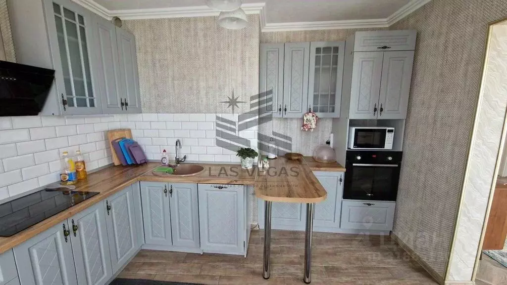 3-к кв. Краснодарский край, Сочи Светлана мкр, ул. Депутатская, 10Д ... - Фото 1