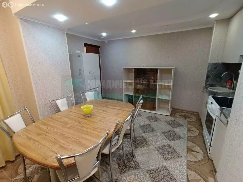 3-комнатная квартира: Белгород, улица Костюкова, 34 (69 м) - Фото 2