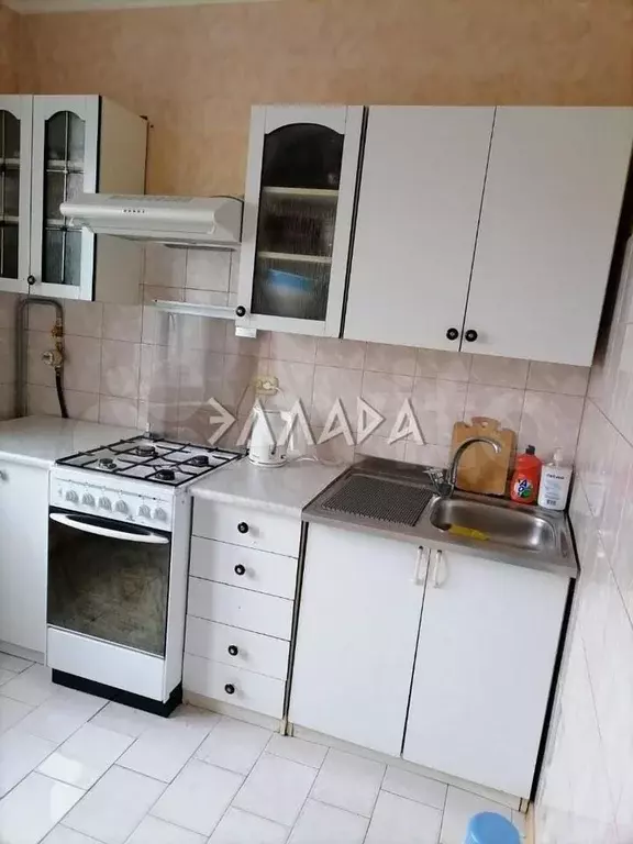 1-к. квартира, 40 м, 9/10 эт. - Фото 0