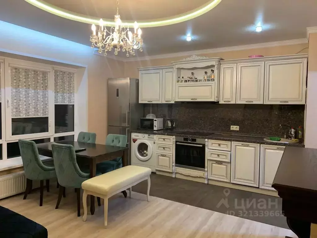 3-к кв. Новгородская область, Великий Новгород наб. Колмовская, 85 ... - Фото 0