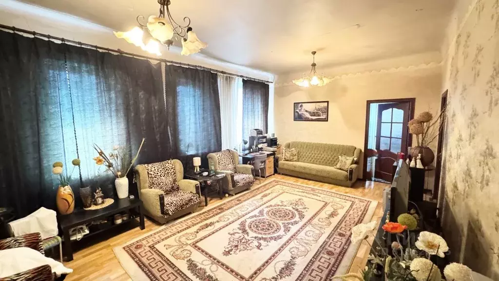 Дом в Ростовская область, Ростов-на-Дону ул. Солидарности, 160 (182 м) - Фото 0
