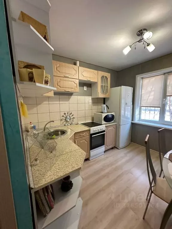 2-к кв. Кемеровская область, Кемерово Октябрьский просп., 82 (50.0 м) - Фото 2