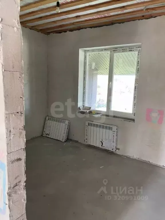 Дом в Белгородская область, Корочанский район, Мелиховское с/пос, с. ... - Фото 2