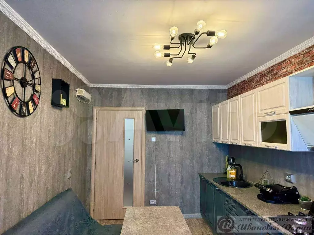 2-к. квартира, 72,1 м, 5/10 эт. - Фото 1