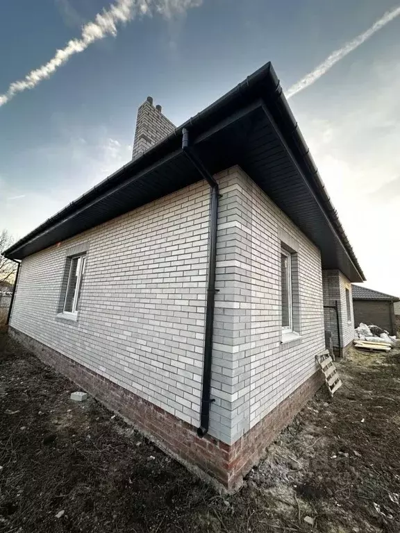 Дом в Волгоградская область, Среднеахтубинский район, Фрунзенское ... - Фото 1