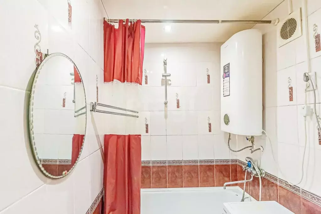 2-к кв. Сахалинская область, Холмск ул. Адмирала Макарова, 4 (44.1 м) - Фото 1