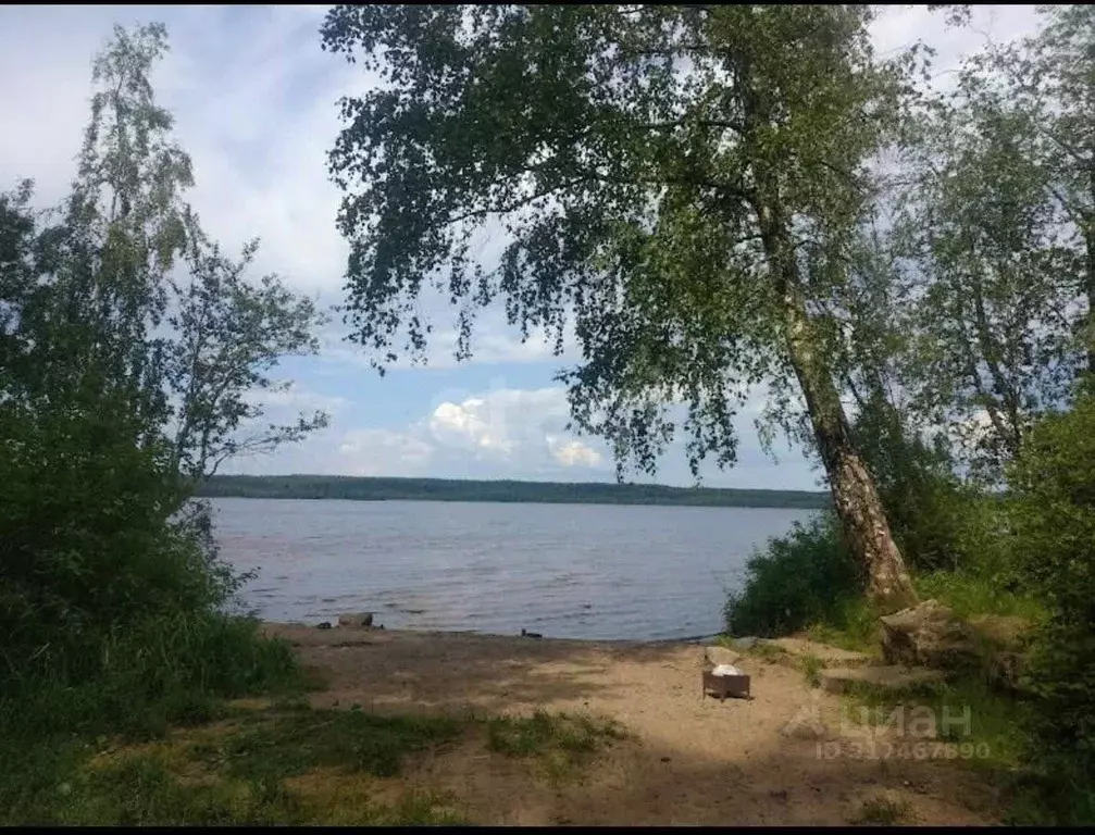 Участок в Ленинградская область, Выборгский район, Полянское с/пос, д. ... - Фото 0