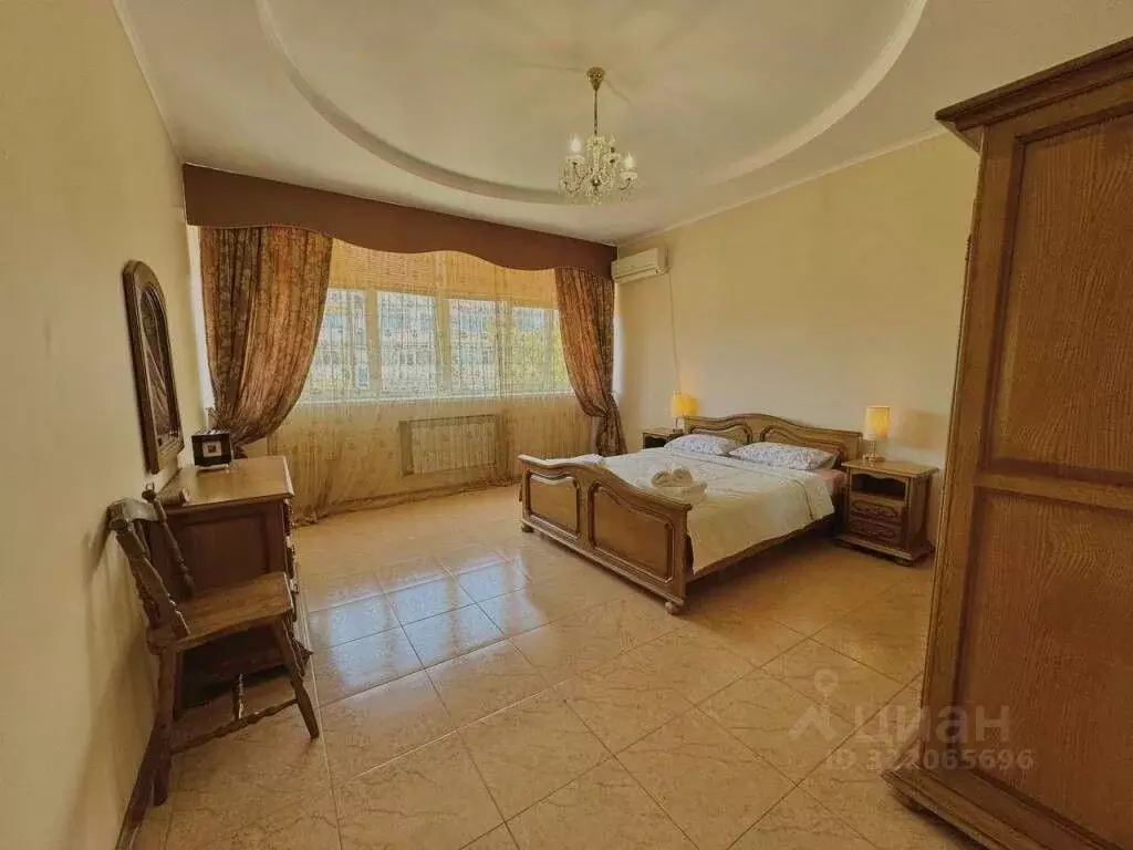 1-к кв. Краснодарский край, Геленджик ул. Савицкого, 2 (85.0 м) - Фото 2