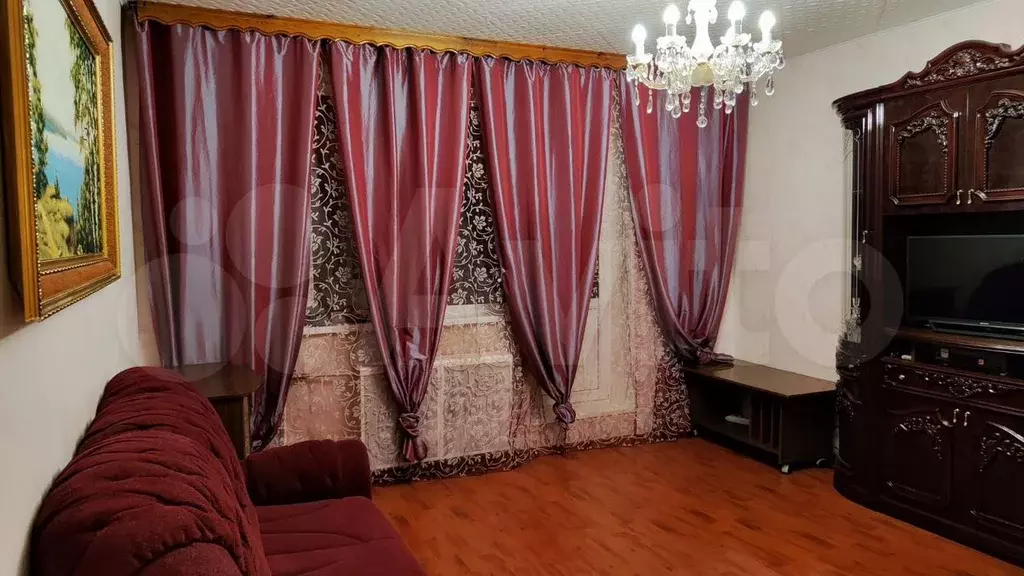 1-к. квартира, 40 м, 4/10 эт. - Фото 0