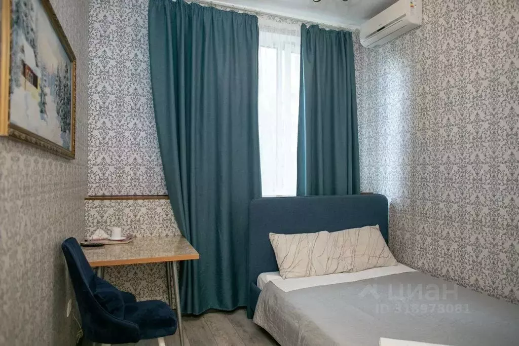 Комната Оренбургская область, Оренбург Салмышская ул., 35/1 - Фото 1