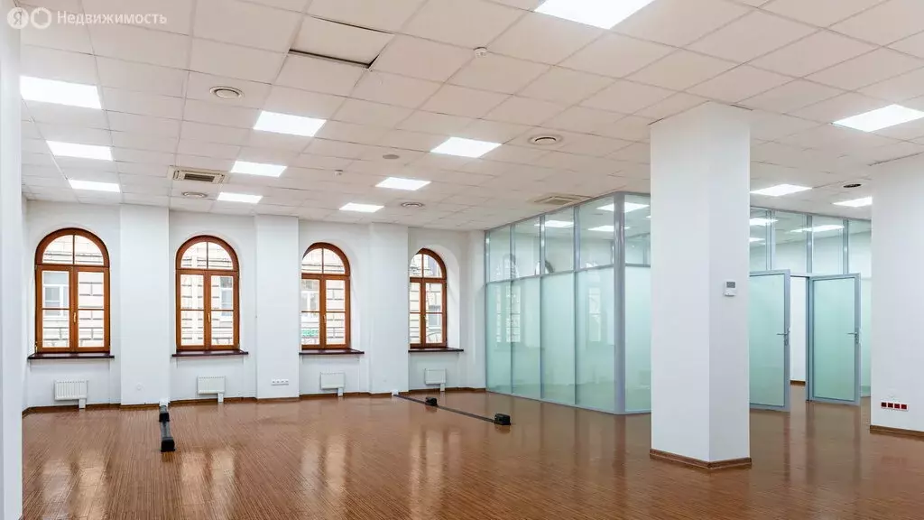 Офис (121.9 м) - Фото 1