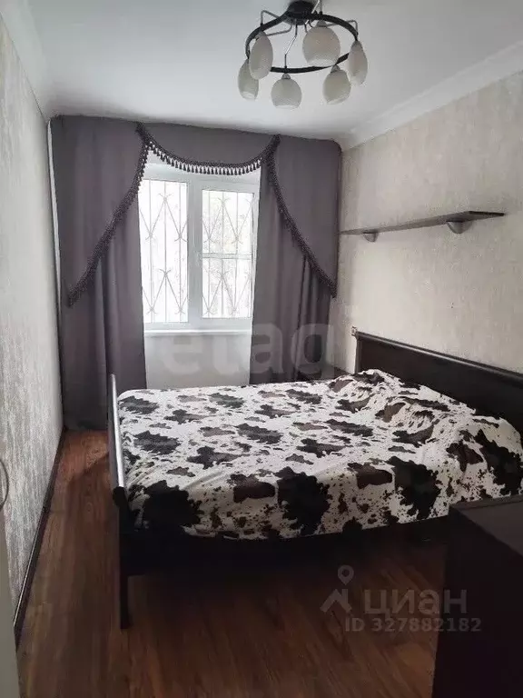 3-к кв. Челябинская область, Челябинск Солнечная ул., 18 (62.9 м) - Фото 1