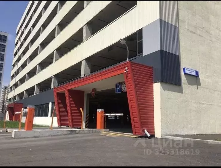 Гараж в Московская область, Химки ул. Германа Титова, 1с2 (13 м) - Фото 1