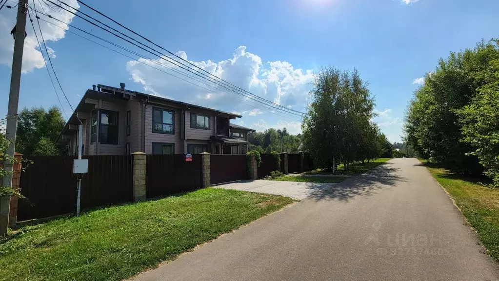 Участок в Московская область, Истра муниципальный округ, д. Котово ул. ... - Фото 1