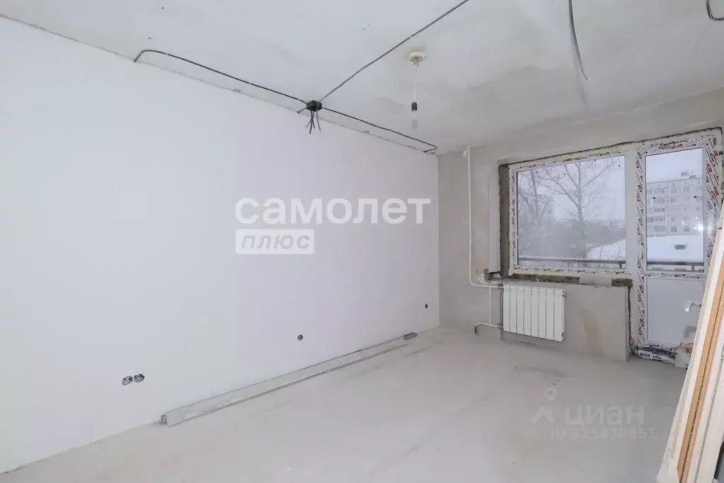 1-к кв. Кемеровская область, Кемерово Инициативная ул., 34 (30.5 м) - Фото 1