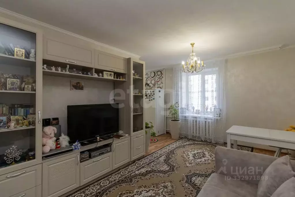 1-к кв. Тюменская область, Тюмень ул. Пермякова, 7а (34.1 м) - Фото 0
