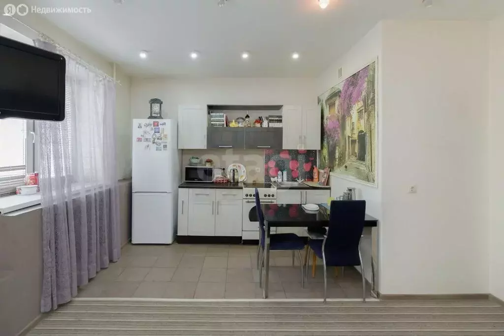 1-комнатная квартира: Тюмень, Суходольская улица, 18 (49.1 м) - Фото 2