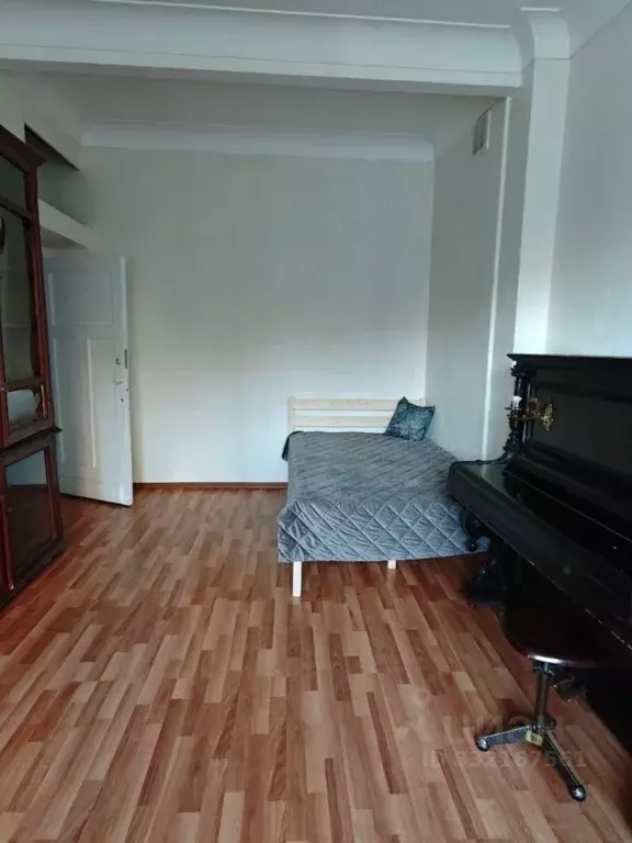 Комната Москва ул. Усачева, 29К1 (24.0 м) - Фото 1