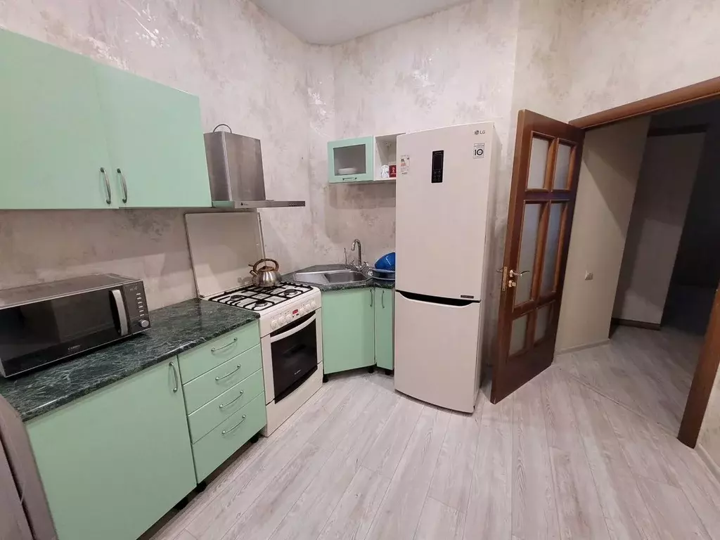 3-к кв. Ленинградская область, Выборг бул. Кутузова, 39 (70.0 м) - Фото 1