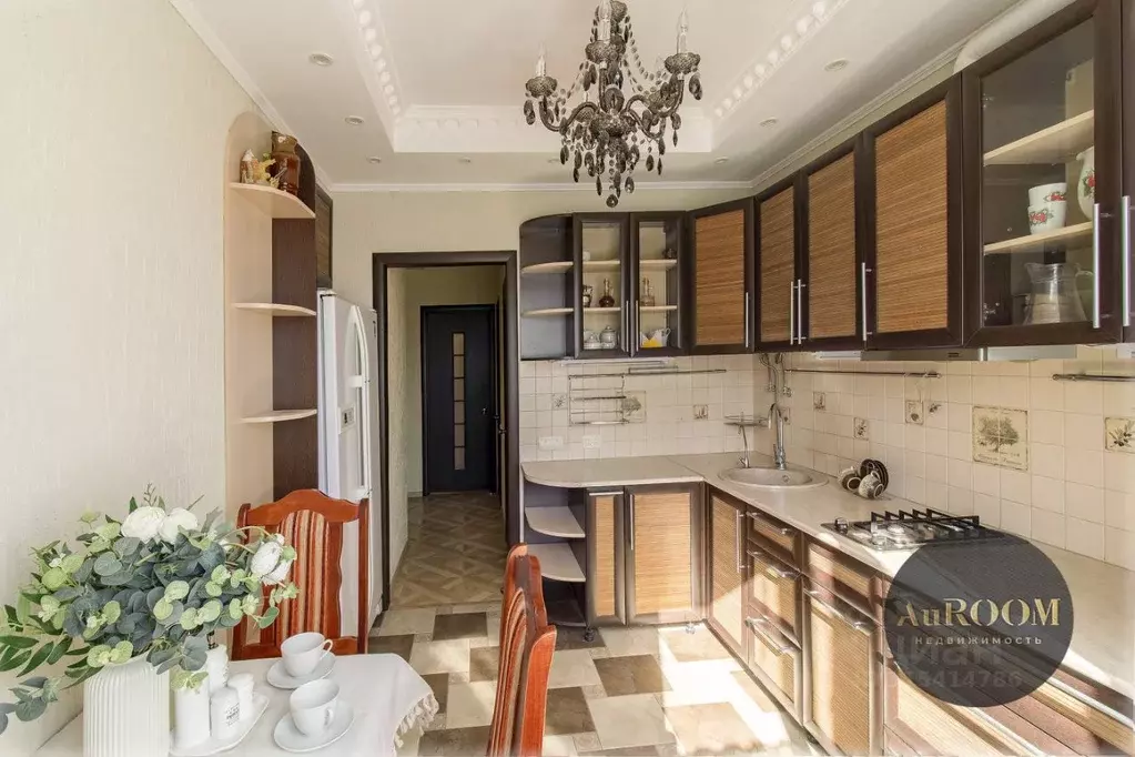 2-к кв. Волгоградская область, Волжский Ленинградская ул., 9 (51.3 м) - Фото 1