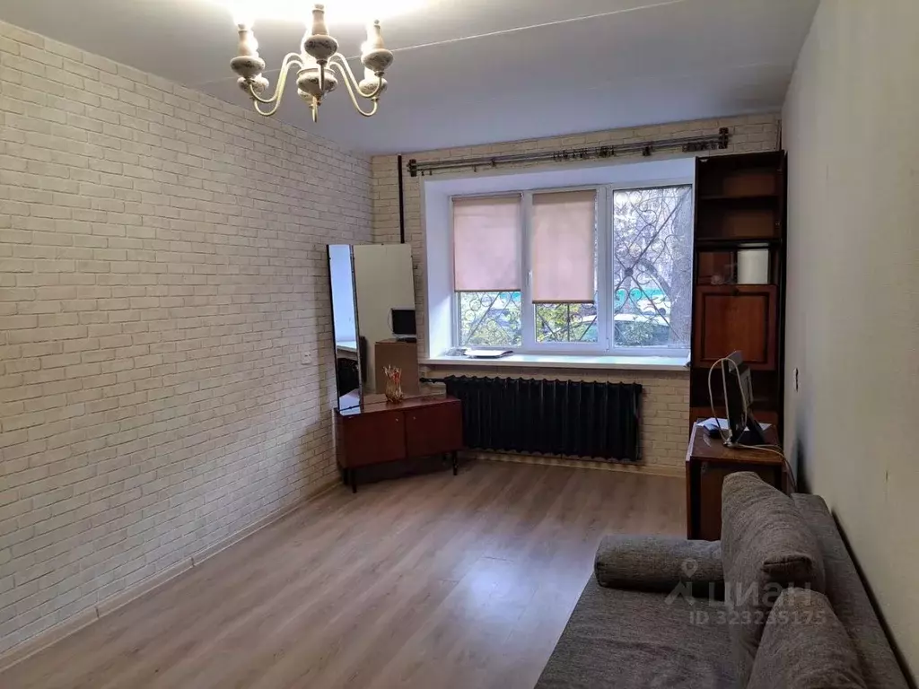 1-к кв. Башкортостан, Уфа ул. Шафиева, 12 (32.3 м) - Фото 2